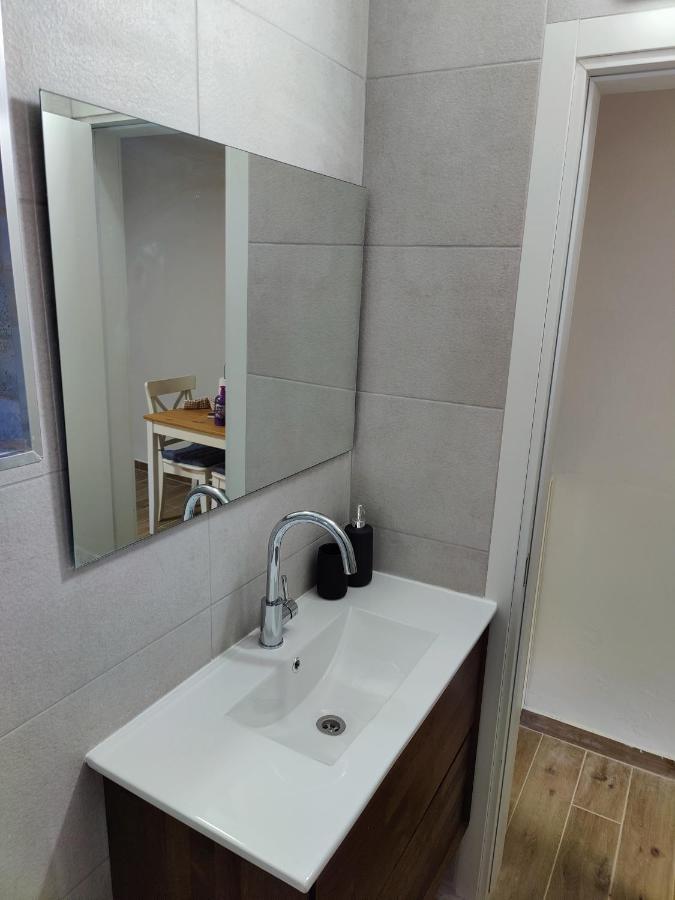 Ferienwohnung פינה בגינה- יחידת דיור מקסימה בקיבוץ בעמק החולה Kefar Szold Exterior foto